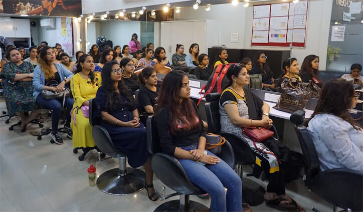 Lakme Academy Lakme Academy Preet Vihar - Makeup Artist Training center photo 4