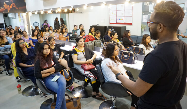 Lakme Academy Lakme Academy Preet Vihar - Makeup Artist Training center photo 7