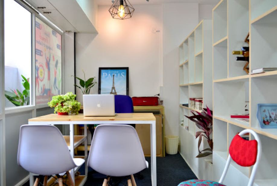 Just French Language Institute Images photo 1
