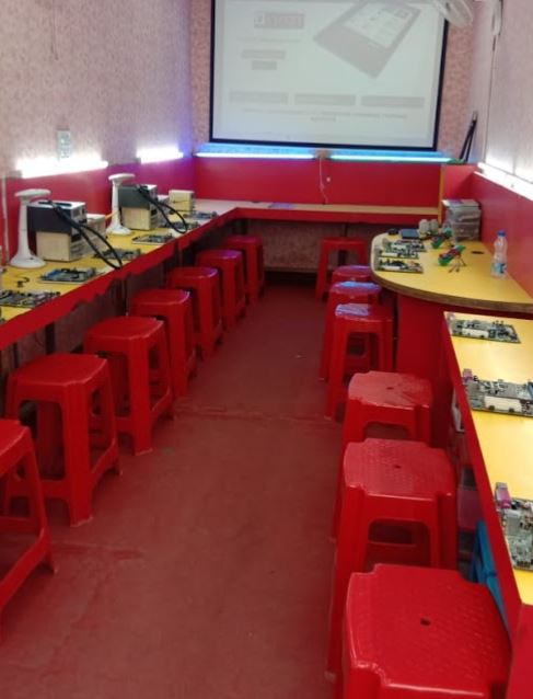 EXPERT™ EXPERT - Mobile Repairing Institute Course in Delhi photo 2