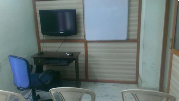 Learn IT Hub Learn IT Hub photo 1