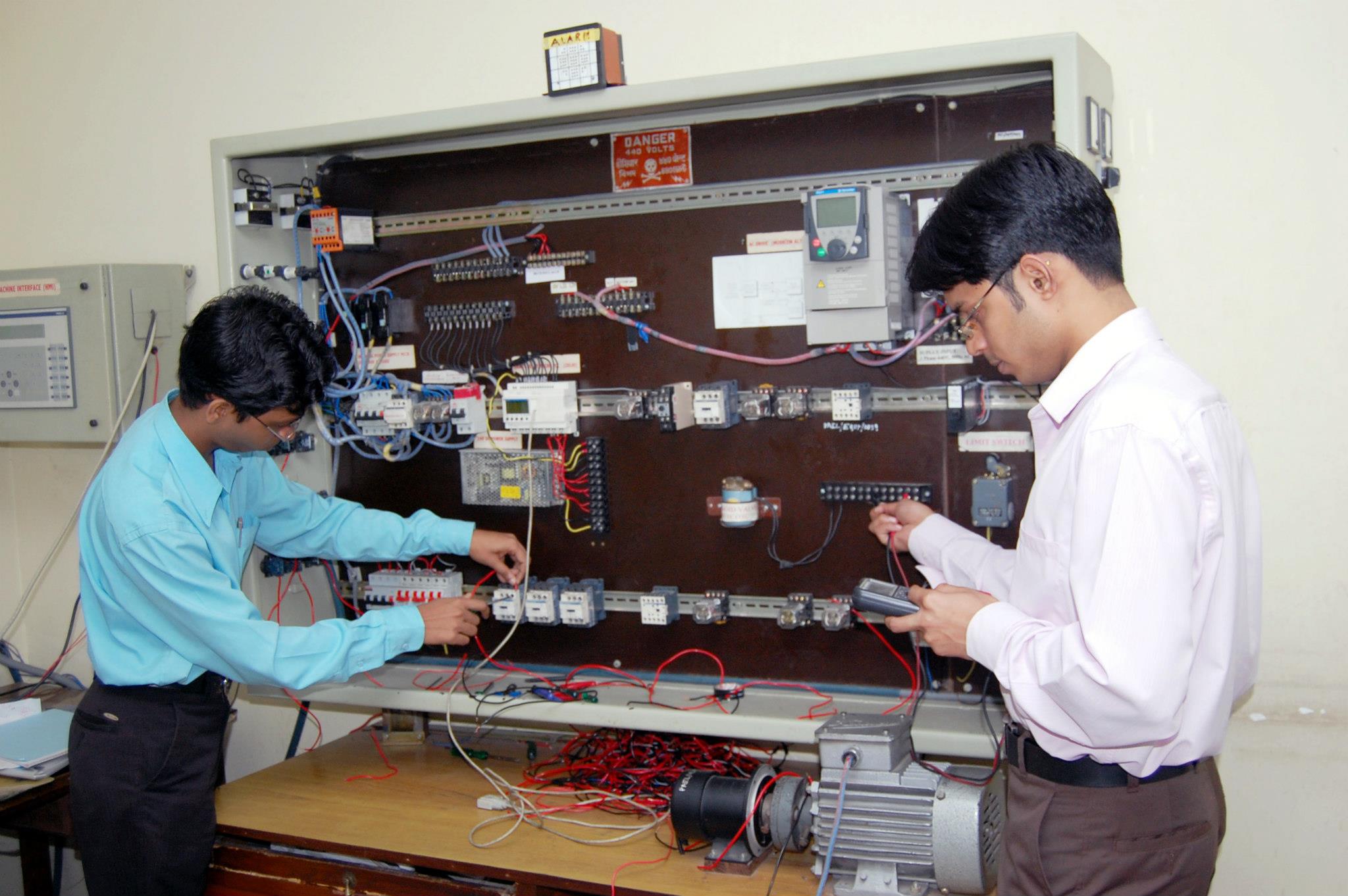 IIATCA (International Institute for Advanced Training on Control and Automation ) IIATCA (International Institute for Advanced Training on Control and Automation ) photo 3