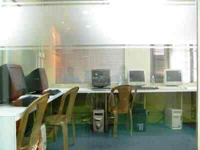 Macron Technology Images photo 2