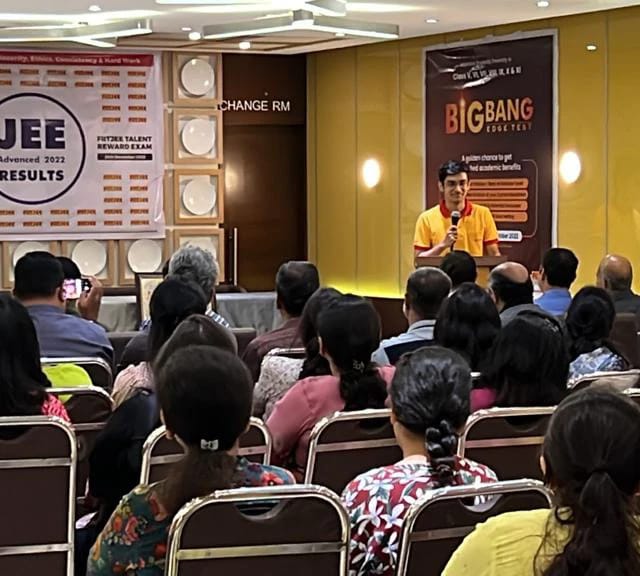 FIITJEE FIITJEE photo 1
