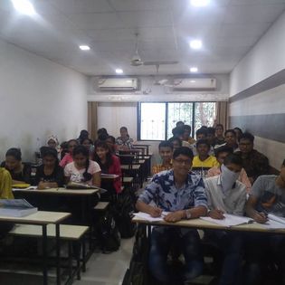 Bakliwal Tutorials Bakliwal Classes photo 1