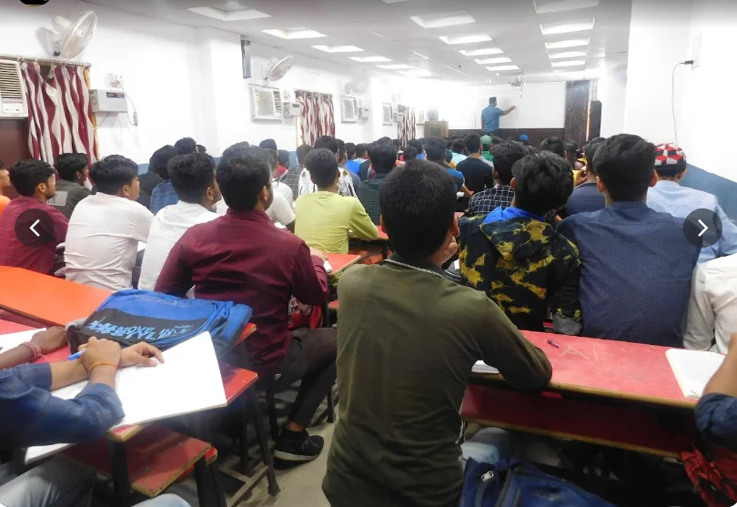 Ranjan Singh Chemistry Classes Ranjan Singh Chemistry Classes photo 4