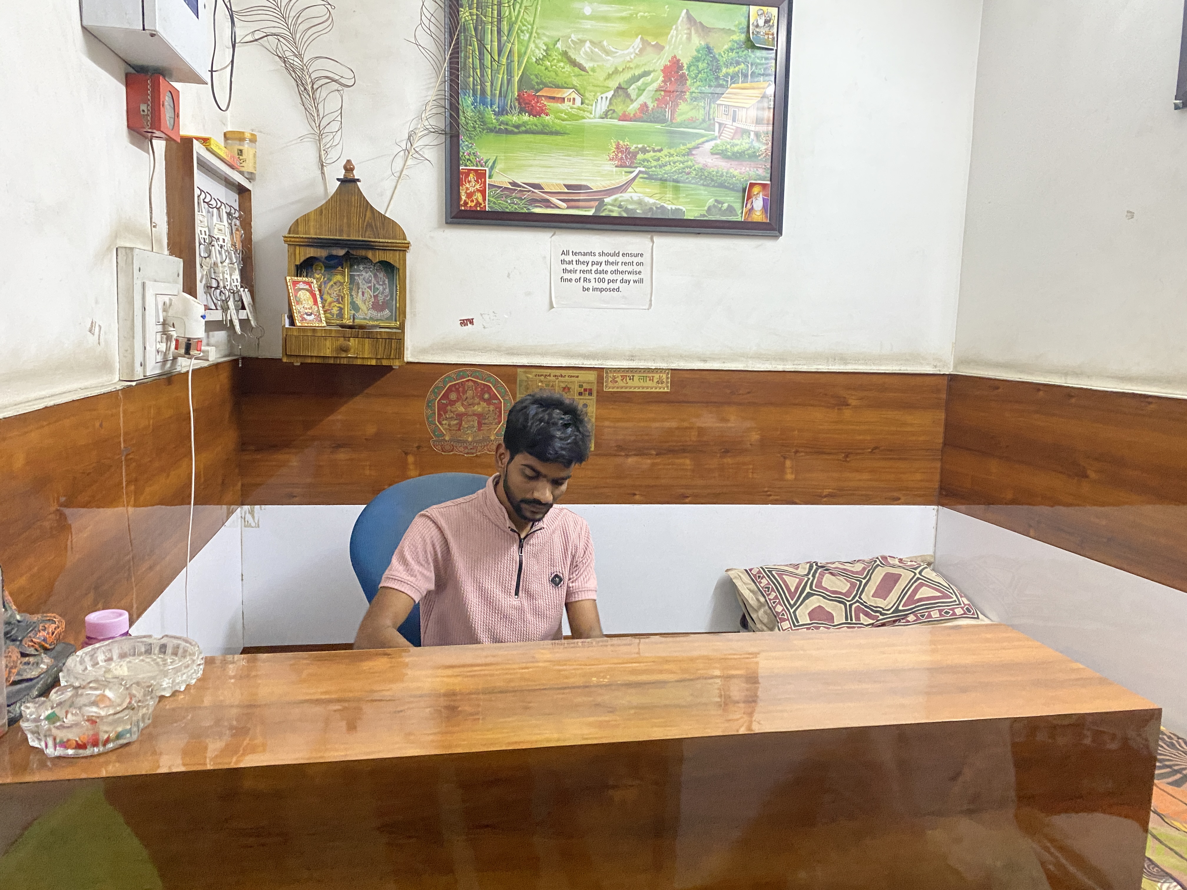 VSmart Academy Laxmi Nagar Sky PG for Boys photo 7