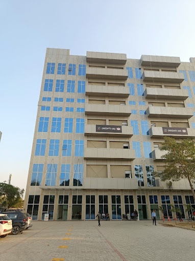 Drishti IAS Drishti IAS Noida Campus photo 2