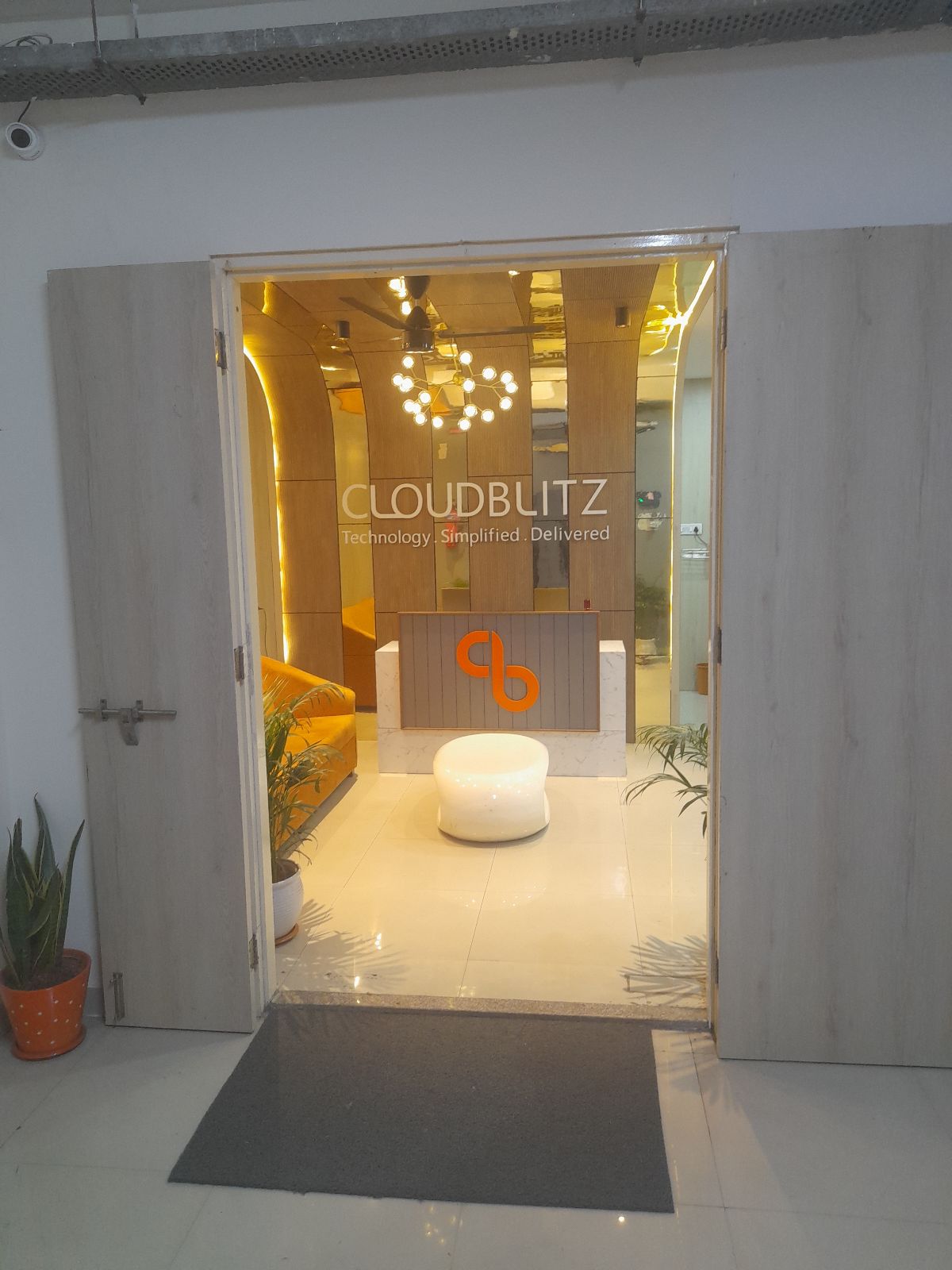 Cloudblitz CloudBlitz photo 4