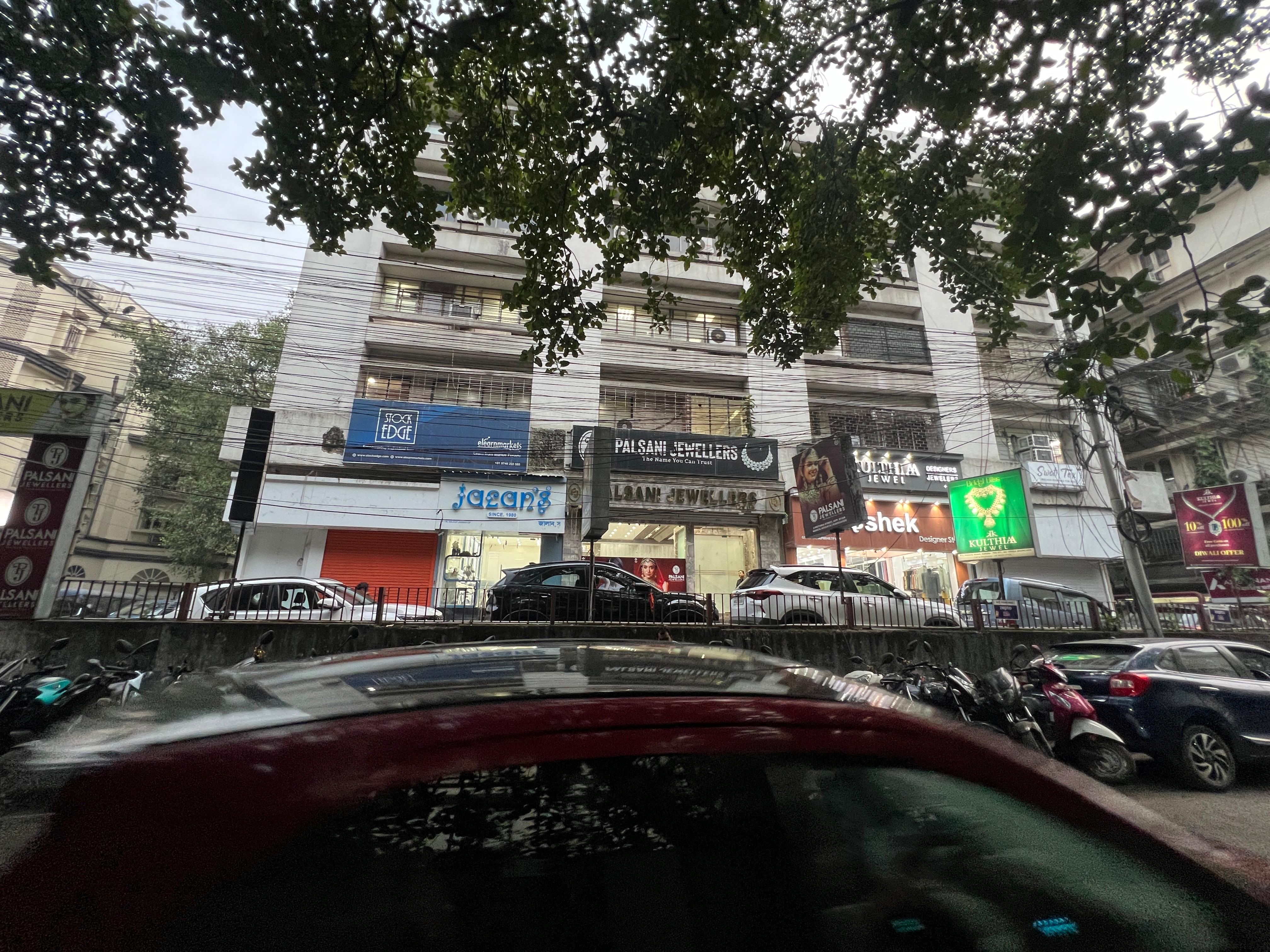 Kredent Academy Stock edge/ Kredent Building photo 6