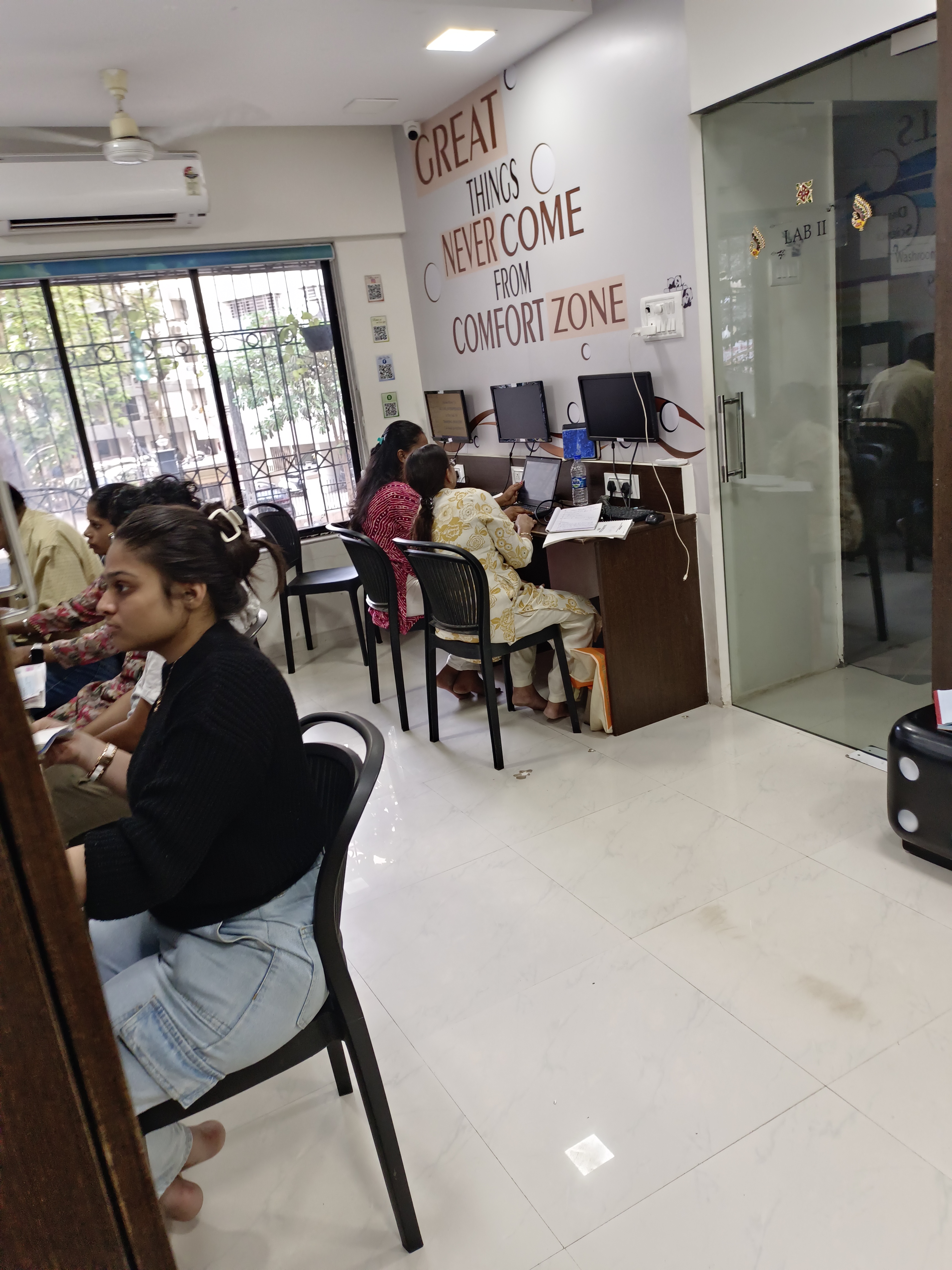 Raj Computers Academy Raj Computer Institute Kandivali photo 3