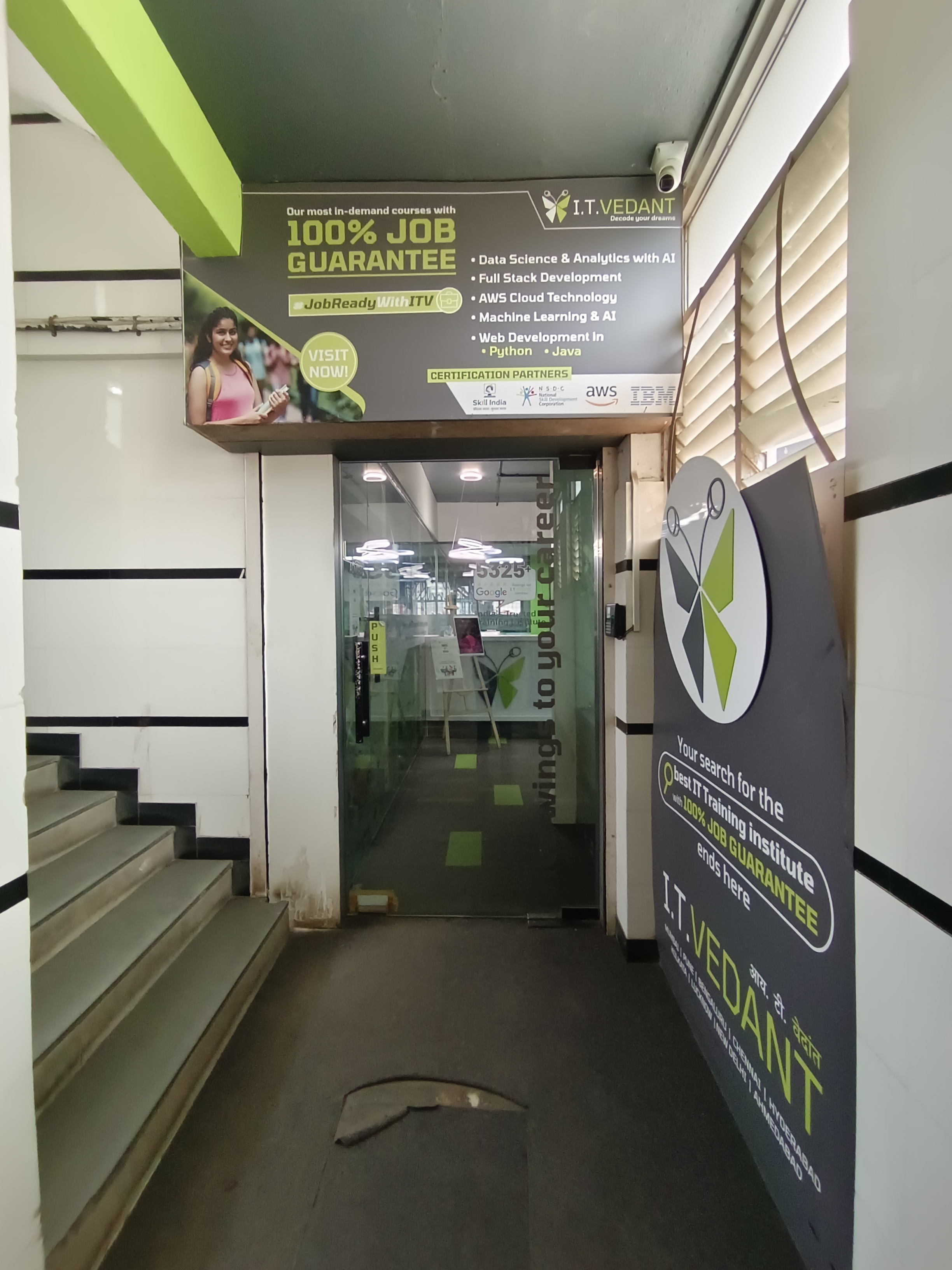 IT Vedant Borivali IT Vedant Borivali photo 2